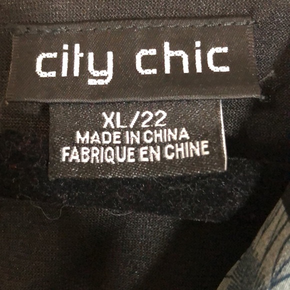 City Chic black floral dress size XL/22 - Picture 2 of 8